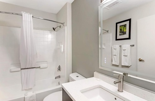 Little Rock Hotel | MainStay Suites Little Rock West Near Medical Centers