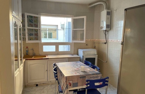 Al Marsa Casa | Maison élégante S+2 près de la plage : un havre de paix.