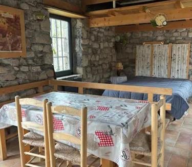 Borne Casa | Maison avec balcon à Borne, 70 m², 5 personnes avec jardin