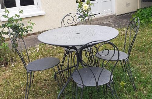 Chateauroux Casa | Maison avec jardin, proche centre-ville et sites touristiques - FR-1-591-59