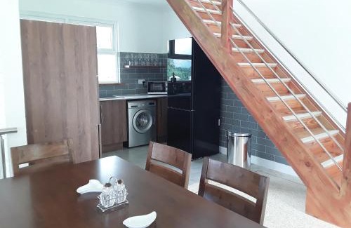 Beau Vallon Casa | Maison casuarinahill executive self catering villa