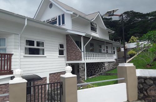 Beau Vallon Casa | Maison casuarinahill executive self catering villa