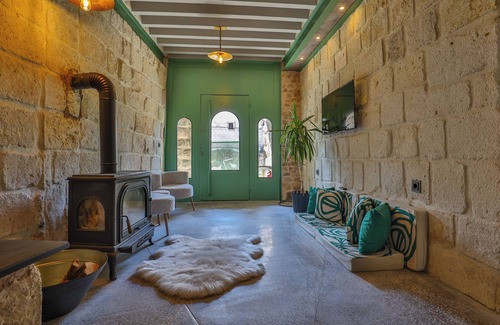 Ayvali Hotel | Maison De Femme Française