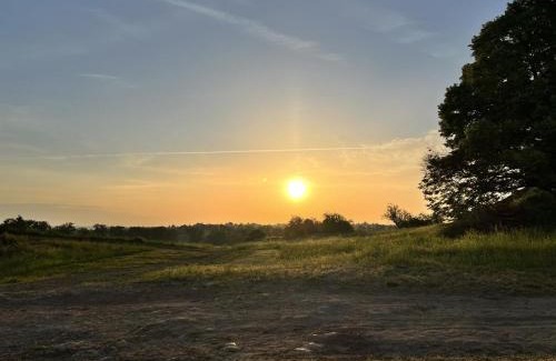 Mazirat Casa | Maison de ferme paisible avec vue sur vallée, draps inclus - FR-1-489-385