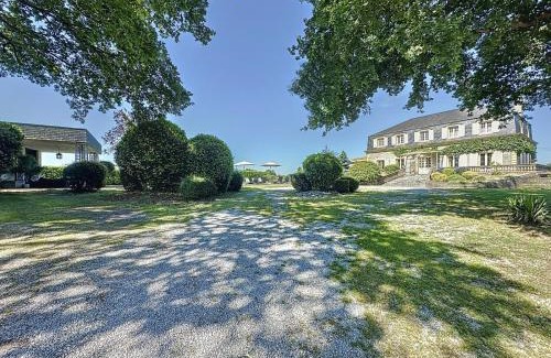 Bournos Villa | Maison de Maitre en Campagne Proximité Montagne et Mer Pau