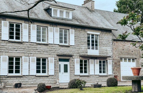 Le Val-Saint-Pere Casa | ?? Maison de Vacances La Butte Avec sa vue sur le Mont Saint Michel et sa Baie