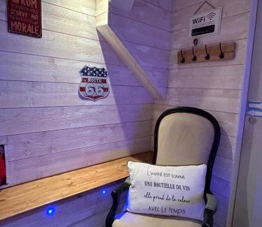 Tournon-sur-Rhone Apartamento | Maison en duplex 85m2 avec bar et garage