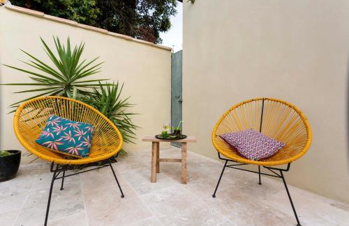 Fontvieille Casa | maison entière de village Fontvieille avec piscine