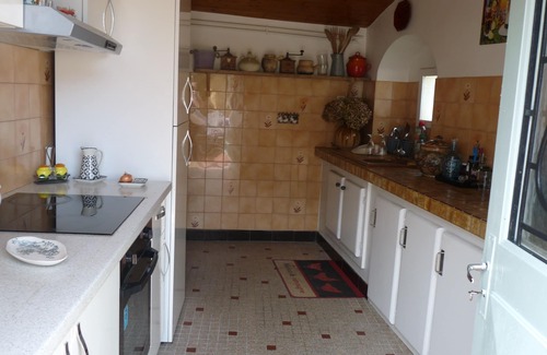 Piets-Plasence-Moustrou Casa | Maison de Campagne Fleurie, Calme , Entourée d un Grand Jardin