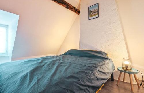 Chateauroux Casa | Maison paisible à Châteauroux avec jardin et parking privé - FR-1-591-759