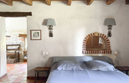 Combreux Casa | Maison piscine & tennis partagés