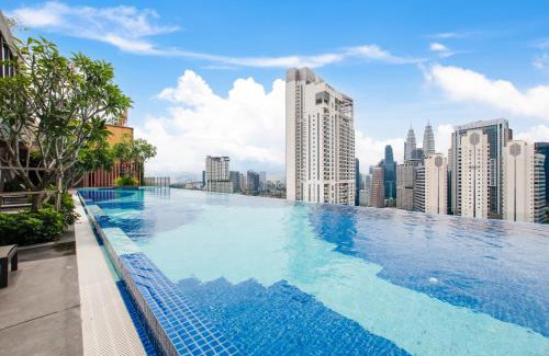 Kuala Lumpur City Centre Apartamento | Majestic by Avery at KLCC#Located in the City Center#10 mins Walk to Twin Towers#Rooftop Infinity pool#中英文房东
