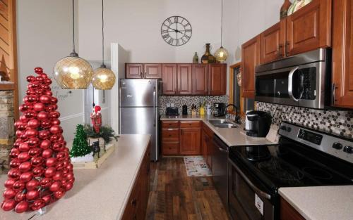 Chalet Village Villa | Majestic Getaway 1427