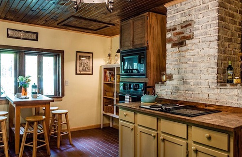 Winston - Salem Cabina | Majestuosa cabaña de escapada cerca de la Universidad Wake Forest