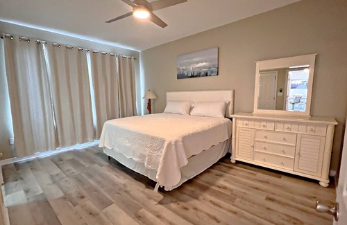 Fort Morgan Pines Condominio | 🌊 Make waves with a Beach Getaway! Quality and Affordable!