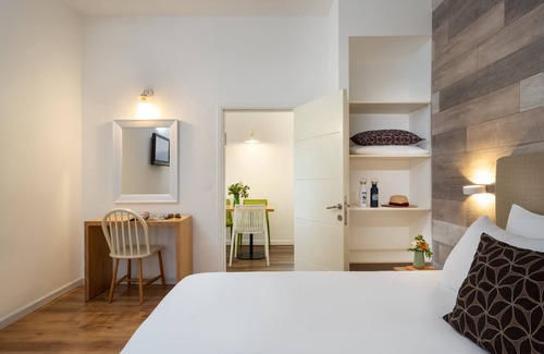 Malkiya Hotel | Malkiya TravelHotel