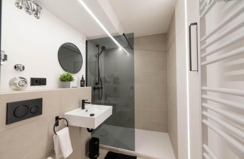 Ludwigsburg Apartamento | Malu Rooms - im Zentrum, Kostenloser Parkplatz, Balkon, Netflix, 24h Checkin