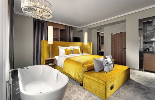 Belvaros - Lipotvaros Hotel | Mamaison Hotel Chain Bridge Budapest