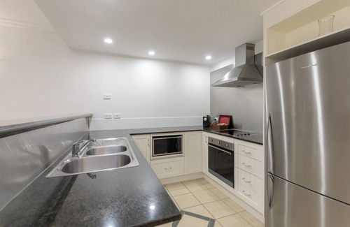 Port Douglas Hotel | Mandalay Luxury Beachfront Apartments