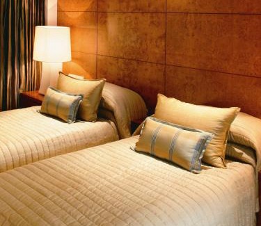 Central Hotel | Mandarin Oriental, Hong Kong