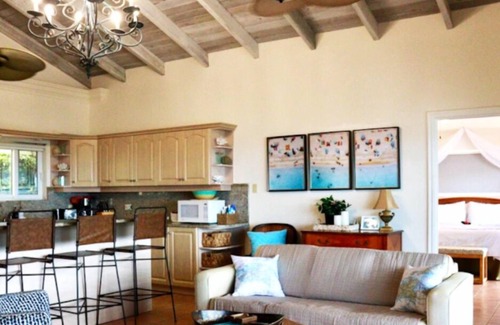 Bouvet Island Villa | Mandavilla (Upper)