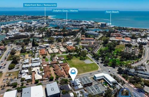 Mandurah Villa | Mandurah Luxury on Sutton