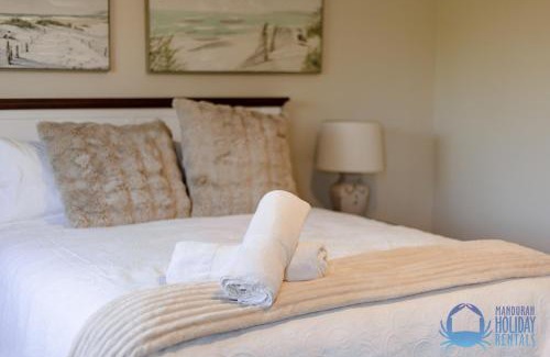 Mandurah Villa | Mandurah Luxury on Sutton