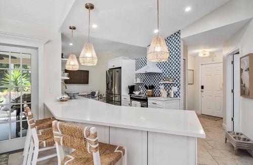 South Beach Casa | Mangrove Cove: Home With Private Beach Access