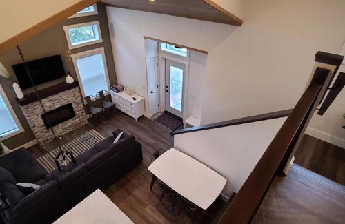 Manitou Beach Casa | MANITOU BEACH COTTAGES by Prowess