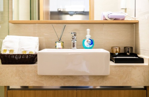 Lianhu Hotel | ManluHotel