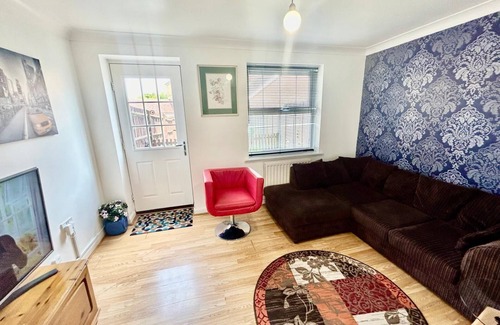 Sittingbourne Casa | Mannys Apartment - Nice & Cozy 4Bed Flagship Lodge