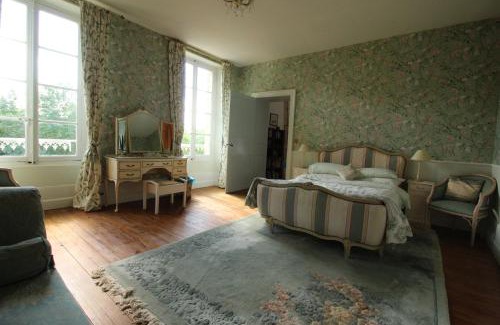 Blanzay sur Boutonne Cama Y Desayuno | Manoir Angle