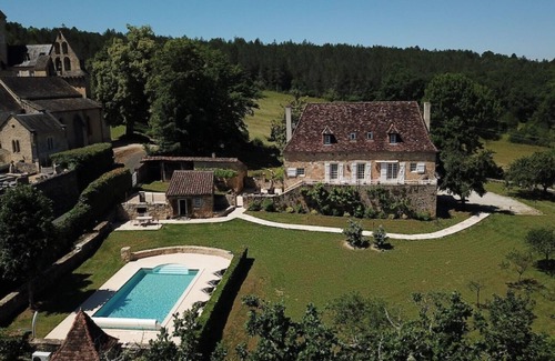 Saint-Julien-de-Lampon Casa | Manor Rectory16th,5*Heated pool, Air Cdg,1ha Park, Not overlooked,10mnDord Valey