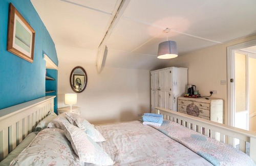 Manorbier Hotel | Manorbier Castle Inn Bay Room