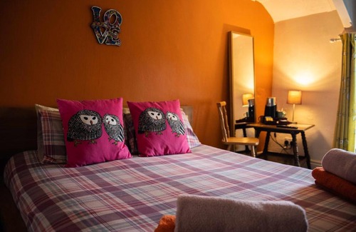Manorbier Hotel | Manorbier Castle Inn Sunset Room