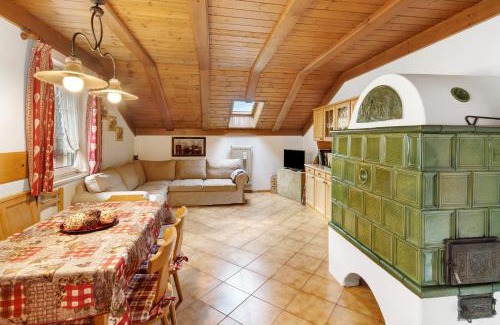 Moena Apartamento | Mansarda Maema