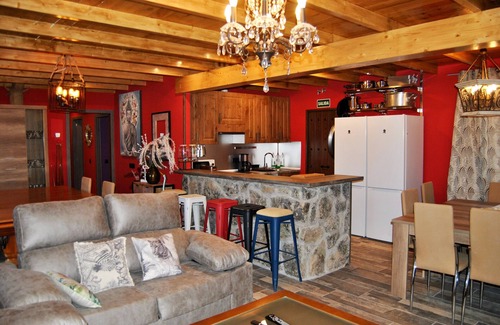 Collado Mediano Casa | MANSION DELUXE VILLA ALEJANDRA CON PISCINA Y JACUZZI CUBIERTAS EN PLENA SIERRA