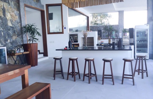 Centro Casa | Mansión, playa privada, helipuerto, embarcadero + 100 pies, sauna, gimnasio.