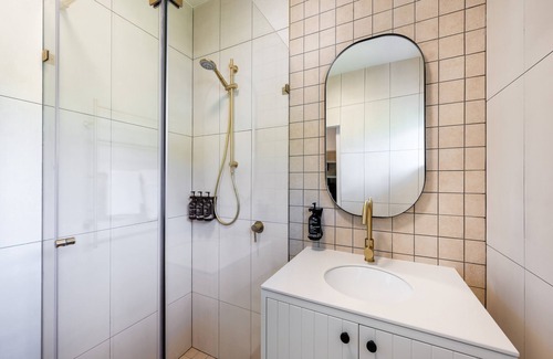 Airlie Beach Hotel | Mantra Club Croc