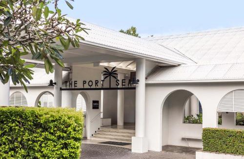 Port Douglas Hotel | Mantra PortSea