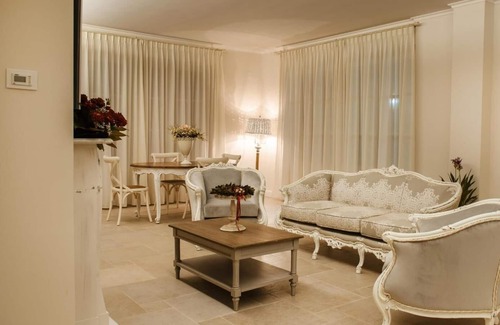 Serino Cama Y Desayuno | Maralè