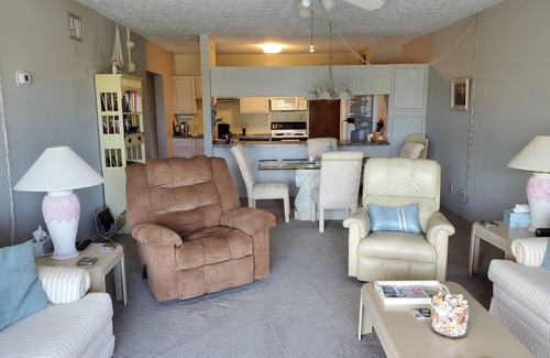 Isles of Capri Condominio | Marco Tower Condo en IsIes of Capri - Privado y Pacífico