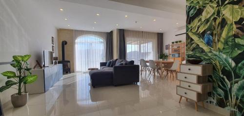 Ghasri Apartamento | Maria Dolores