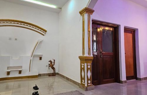 Ouaka Province Apartamento | Maria veronica