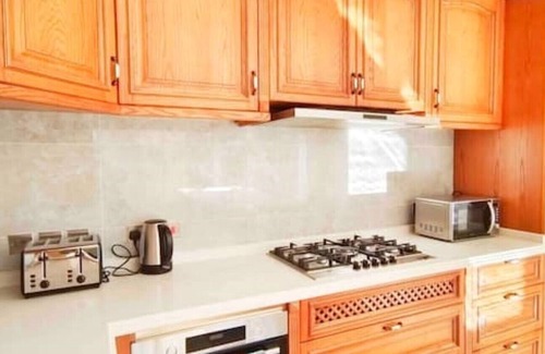 Harrow Villa | Marigold Villa