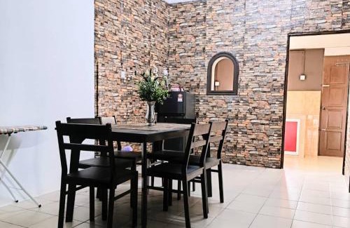 Kuantan Casa | Marila Homestay Taman Indera Sempurna, Kuantan