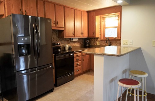 La Crosse Apartamento | Marina getaway located on the back sloughs of the mighty Mississippi.