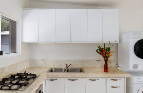 Port Vila Hotel | Mariner Apartments