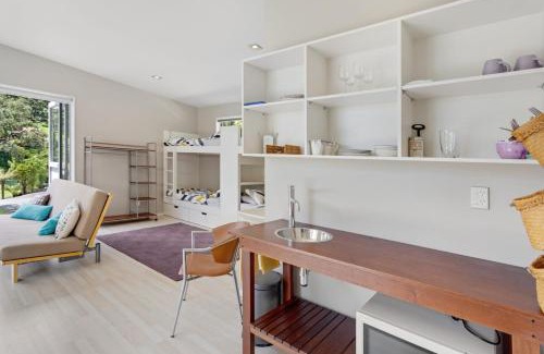 Parekura Bay Casa | Mariner's Lookout - Parekura Bay