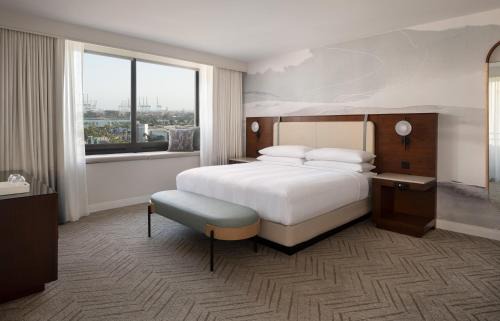Downtown Long Beach Hotel | Marriott Long Beach Downtown